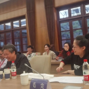 余华：我动过真感情的，是小美